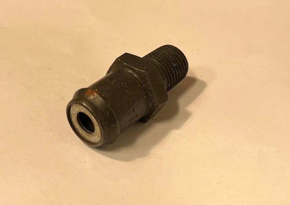Fri frakt PCV Ventil Nissan Subaru Mazda Mercury Infiniti 1984-13, Wells/Ampco PCV136