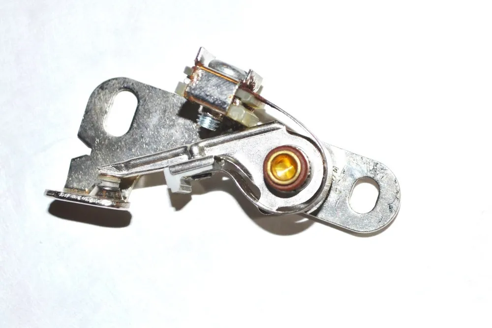 Brytare ,4-cyl ALFA ROMEO ,CHEVROLET CORVAIR SAAB FIAT, 1959-76, B&W A-107 Trygg betalning