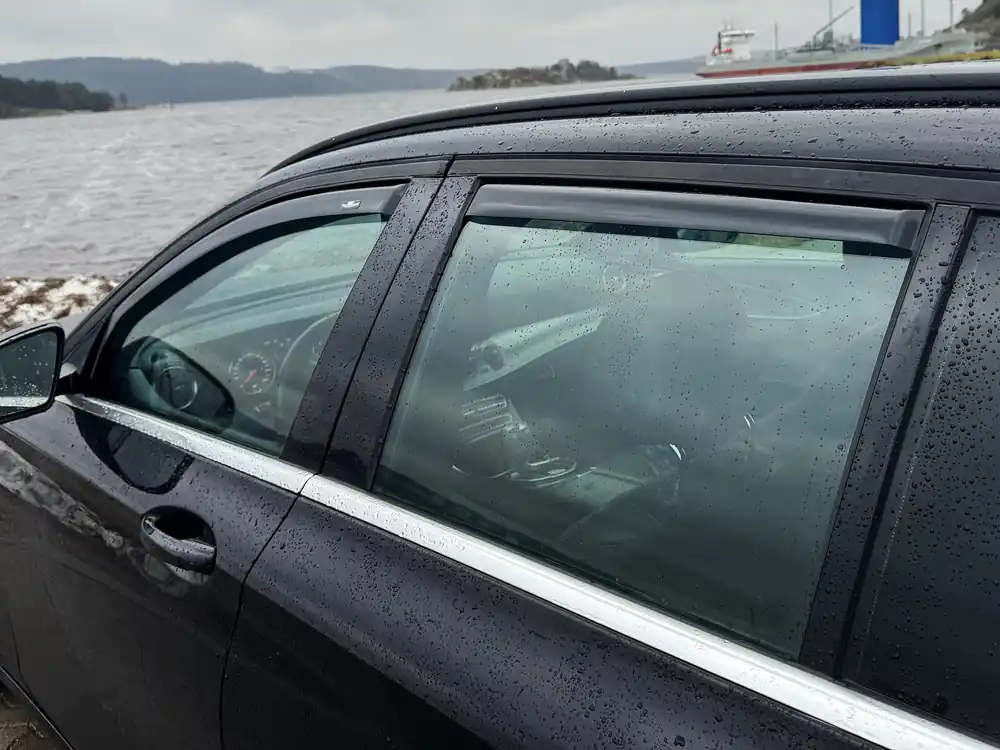 Populär Vindavvisare för Mercedes E-Class kombi (W213) (16-23)